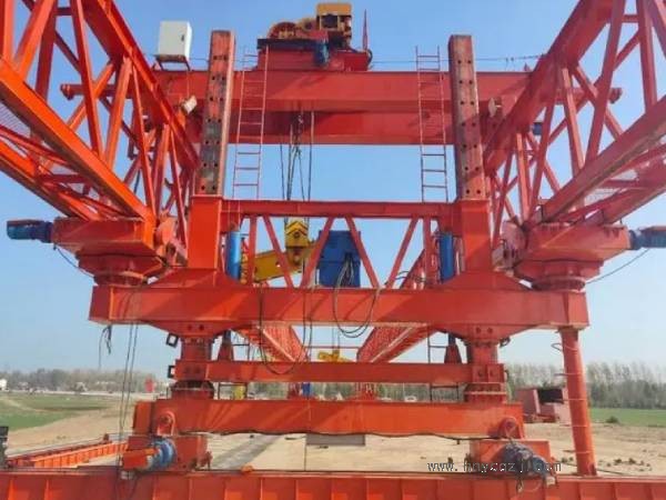 50米架橋機在施工過程中可能遇到的問題及解決方法?